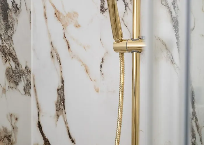 Elegant With Parking On Kępa Mieszczańska By Renters Prestige Wrocław