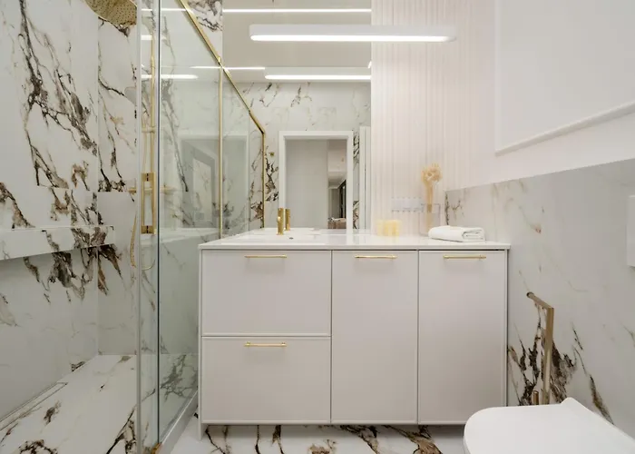 Elegant With Parking On Kępa Mieszczańska By Renters Prestige Apartament *