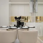 Apartament Elegant With Parking On Kępa Mieszczańska By Renters Prestige Wrocław