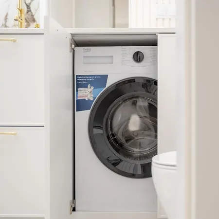 Elegant With Parking On Kepa Mieszczanska By Renters Prestige Daire Wroclaw