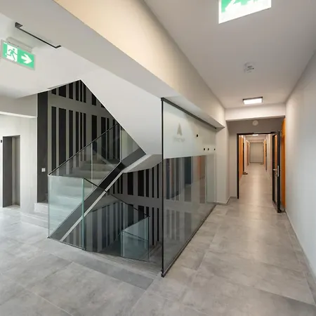 Elegant With Parking On Kepa Mieszczanska By Renters Prestige *