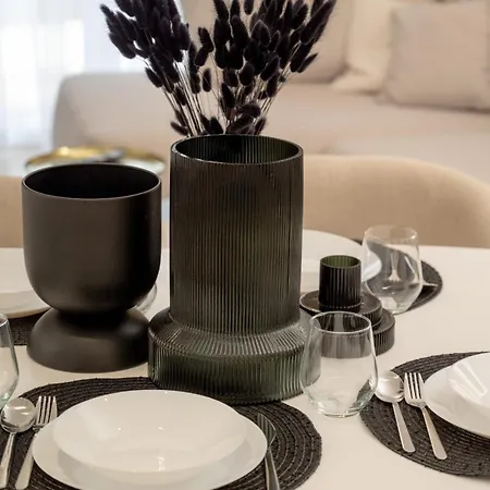 Daire Elegant With Parking On Kepa Mieszczanska By Renters Prestige