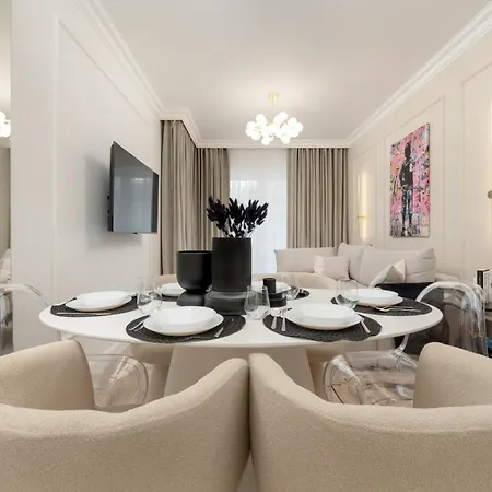 Elegant With Parking On Kepa Mieszczanska By Renters Prestige *