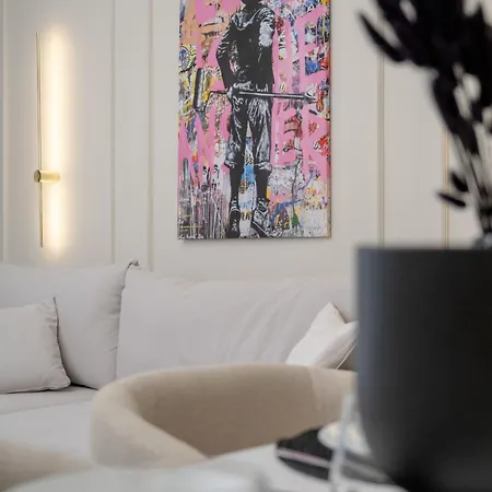 Elegant With Parking On Kepa Mieszczanska By Renters Prestige Wroclaw