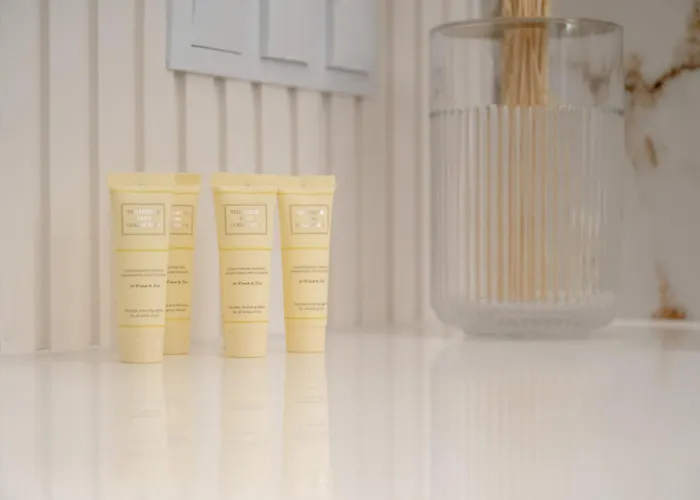 Elegant With Parking On Kepa Mieszczanska By Renters Prestige Apartamento